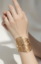 Gold finish set