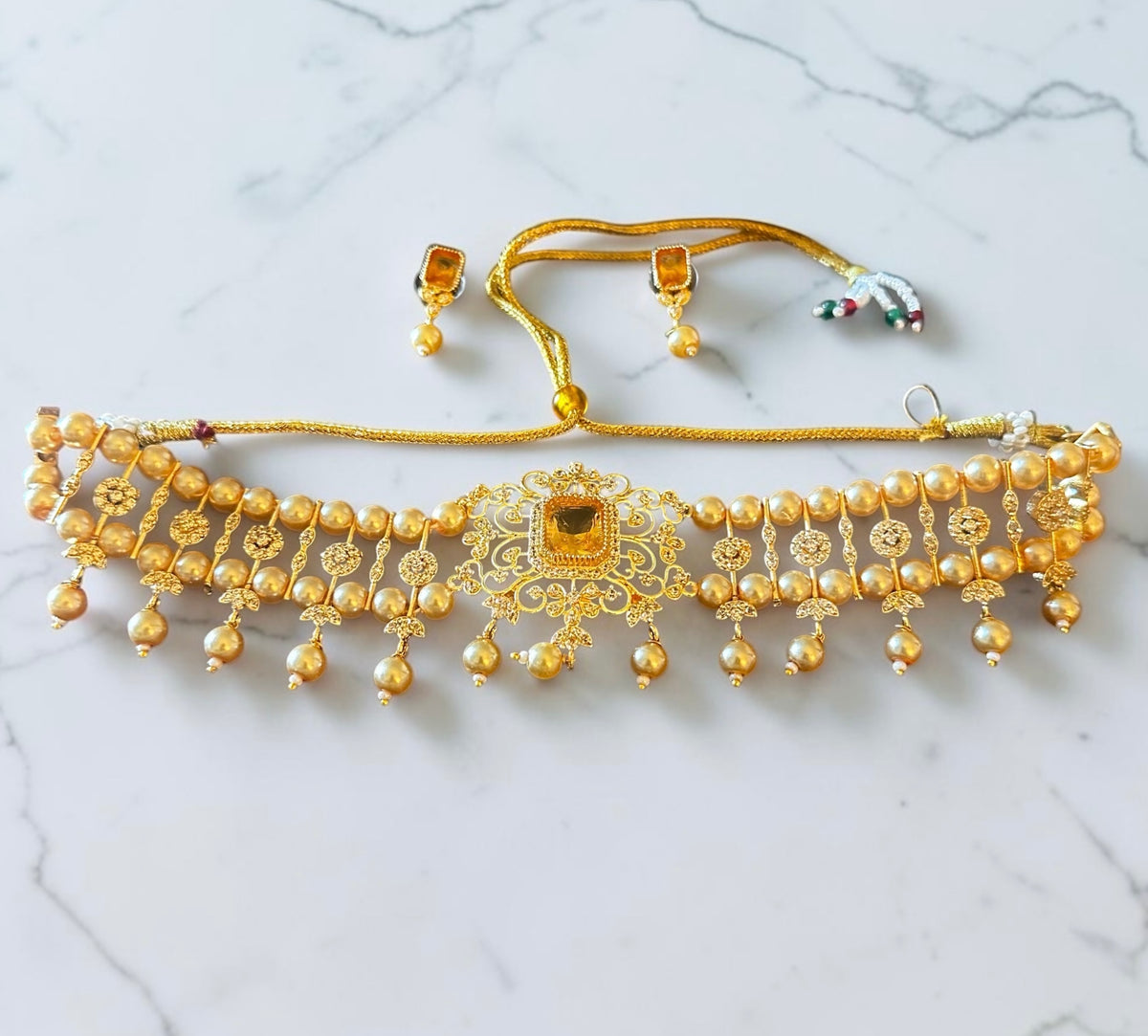Yellow topaz ad choker set