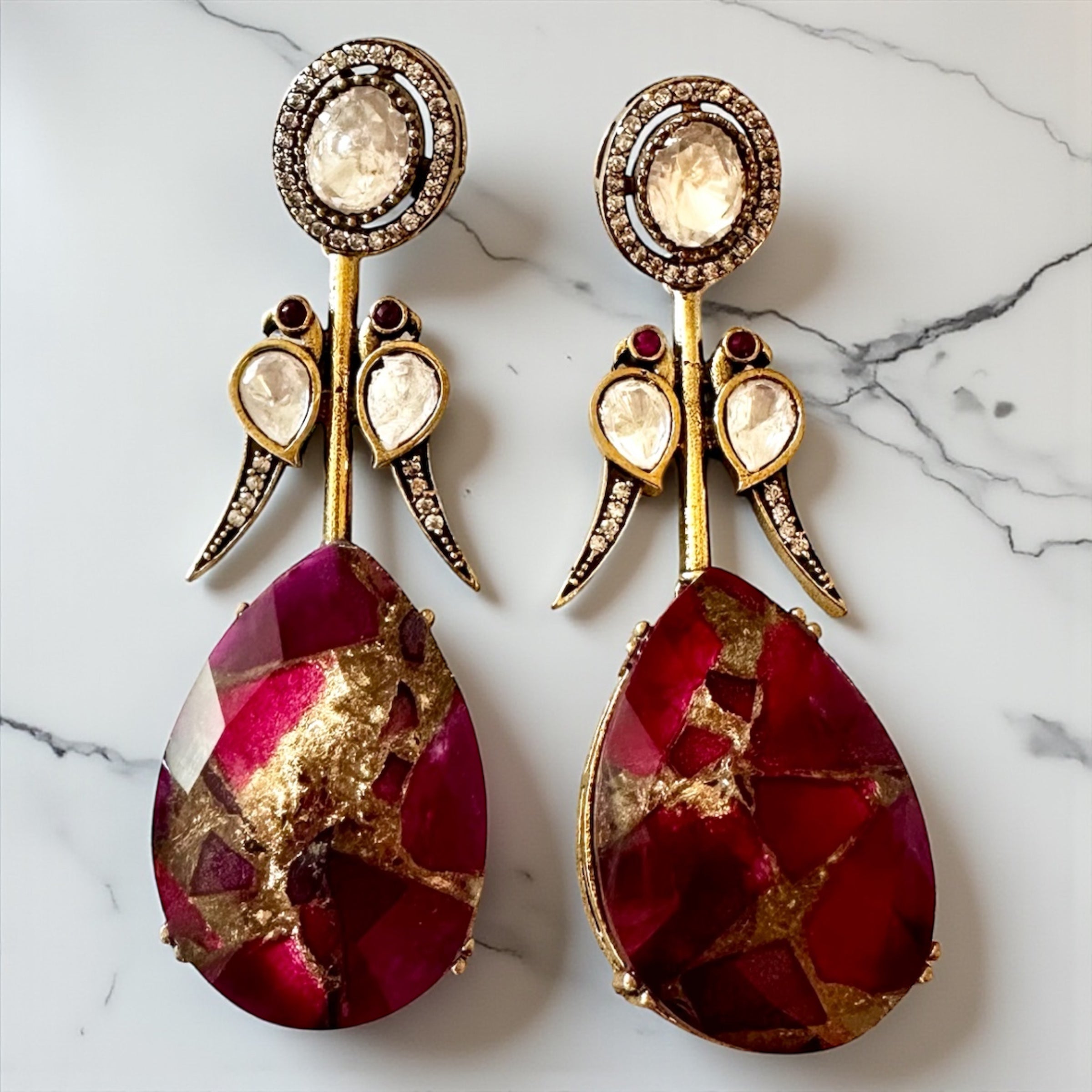 Reddish pink marble pattern earrings