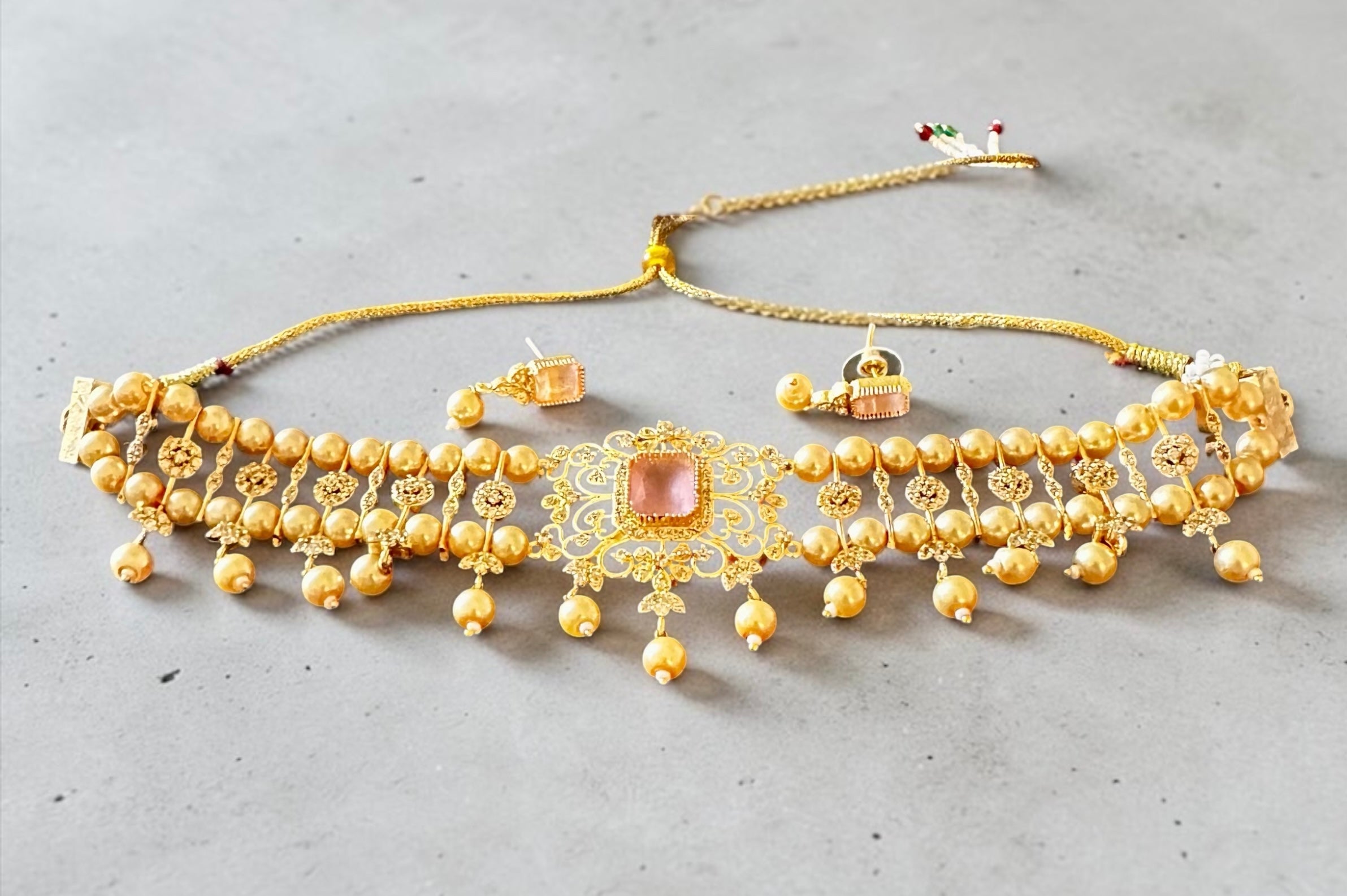 Pink stone choker set