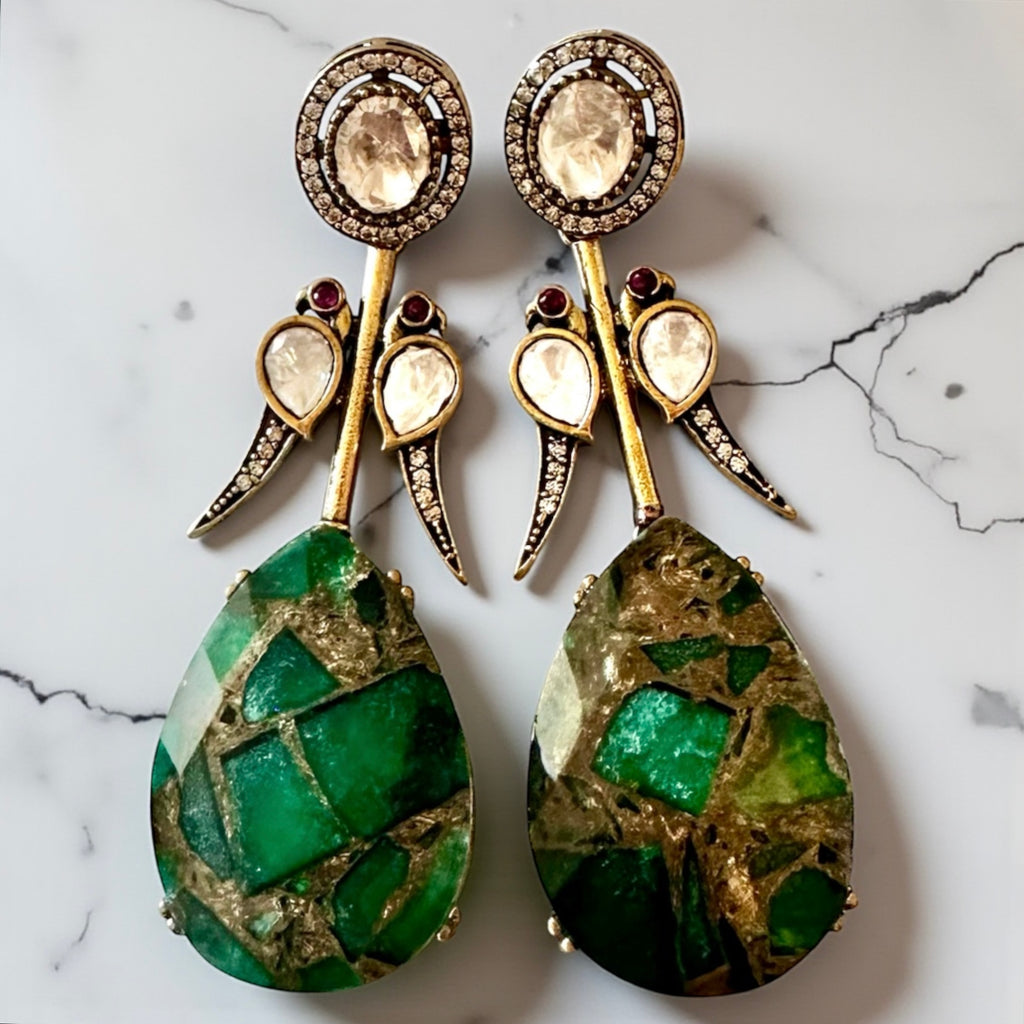 Green marble pattern earrings