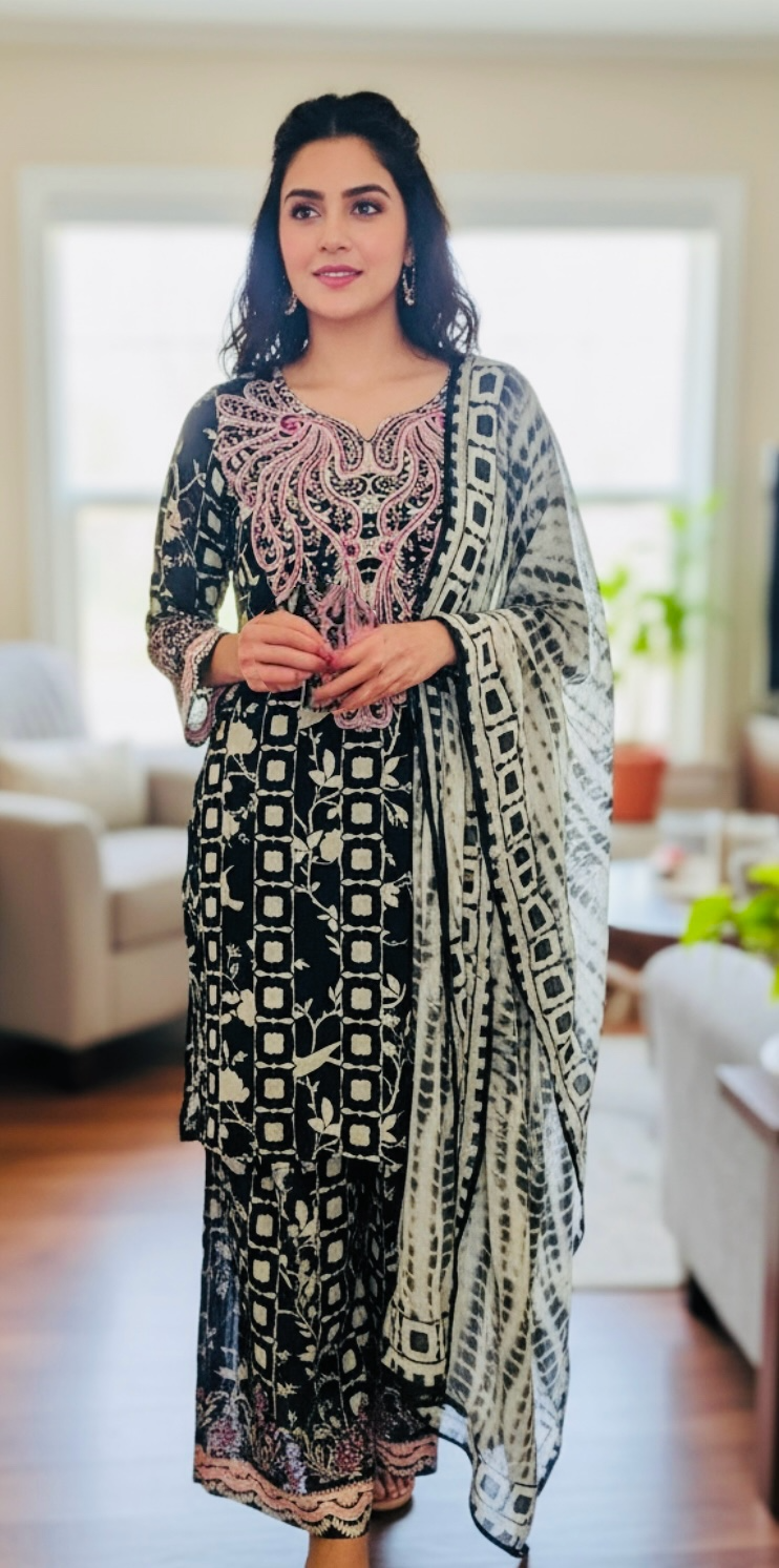 Black & white palazzo suit