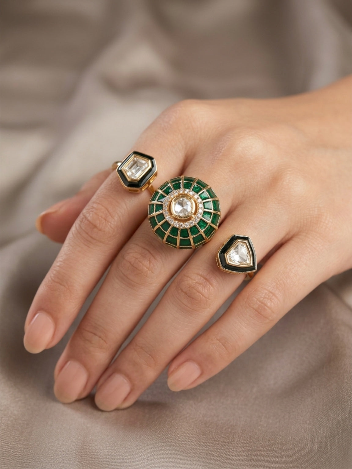 Emerald 2- finger polki ring