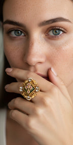 Mint green n ruby ring