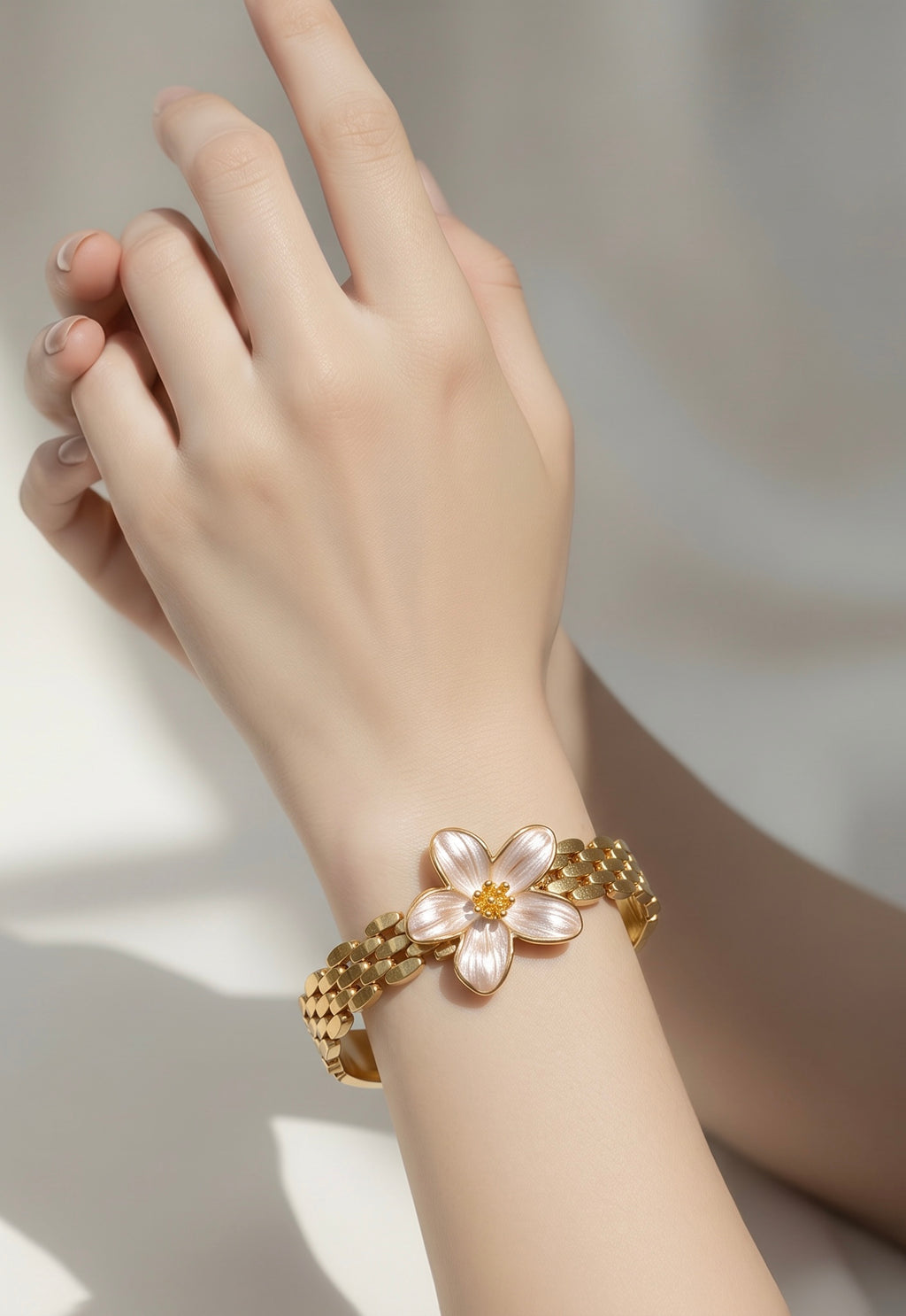 Flower bracelet