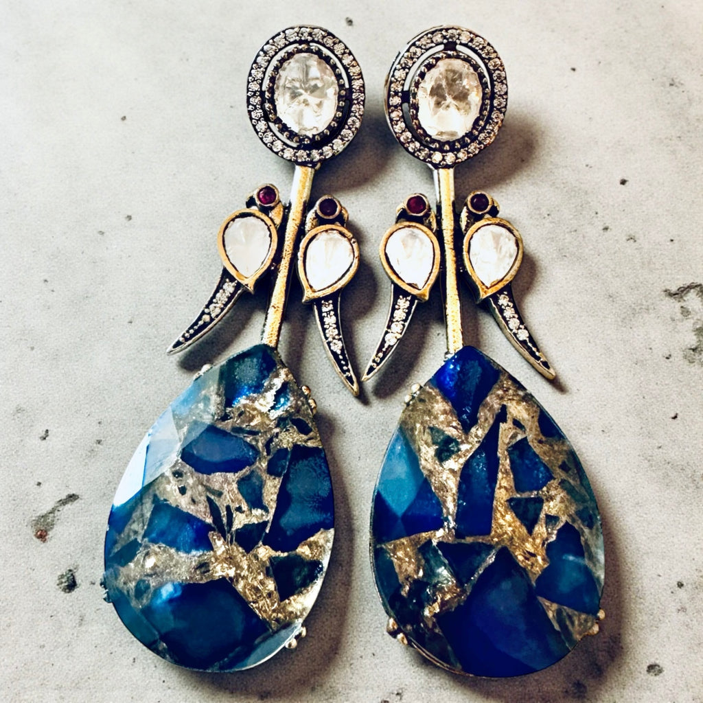 Blue marble pattern earrings