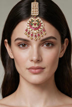 Ruby & emerald green maang tikka