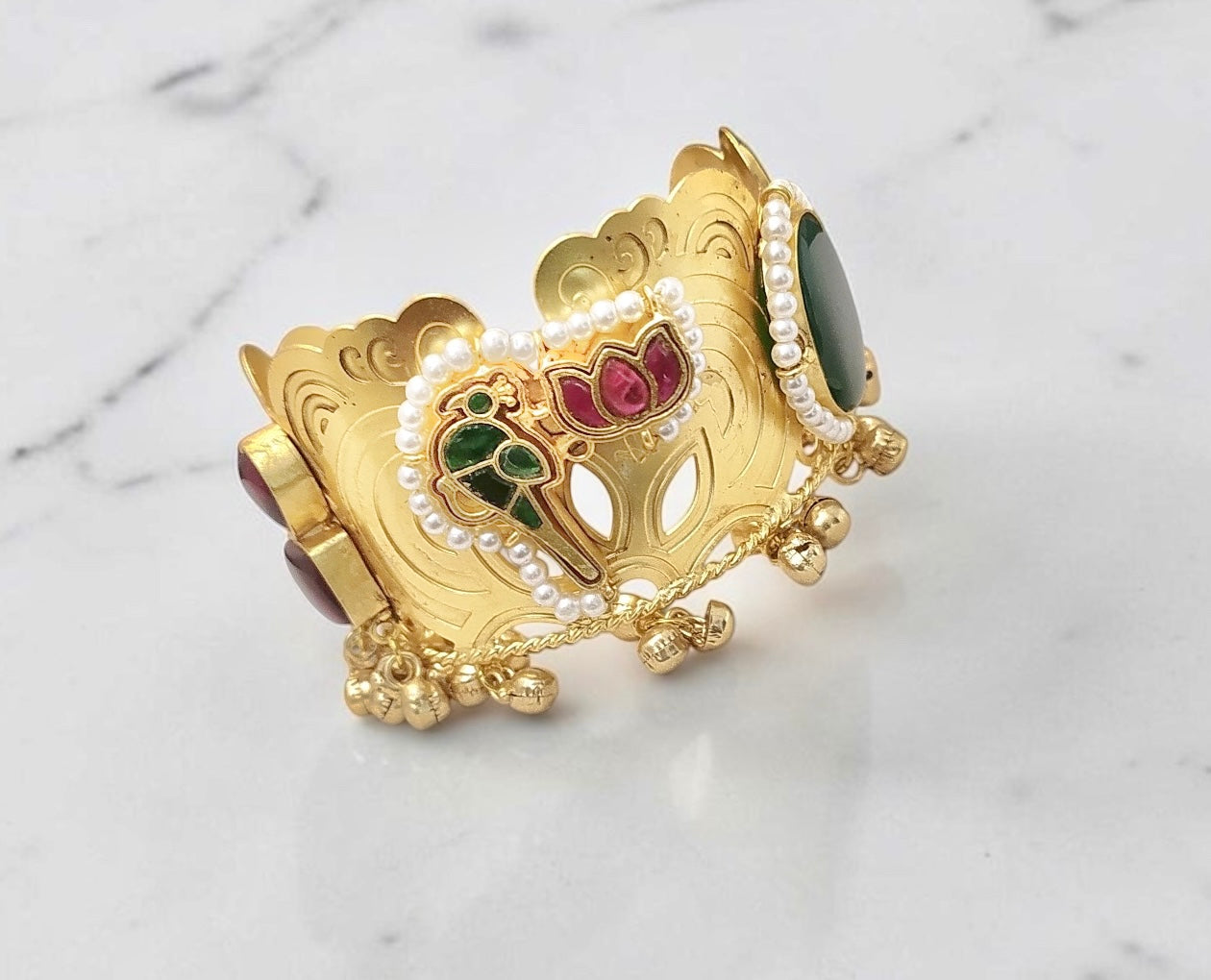Multi -colored stone bracelet
