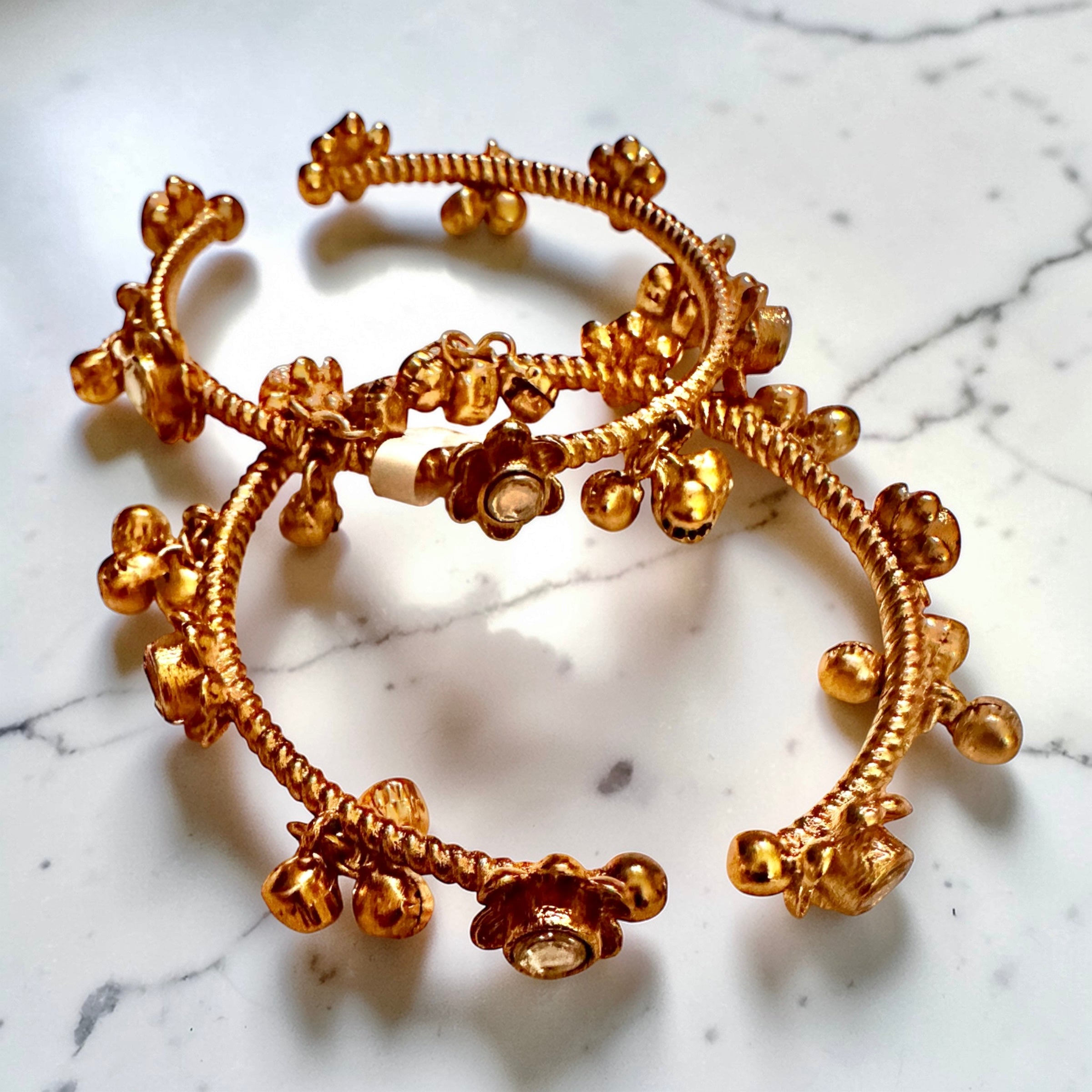 Kundan ghungroo bangles set