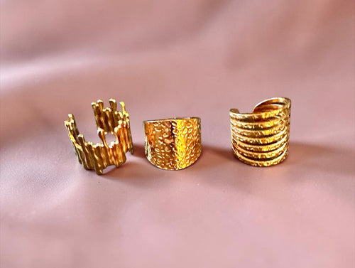 3-set gold finish rings