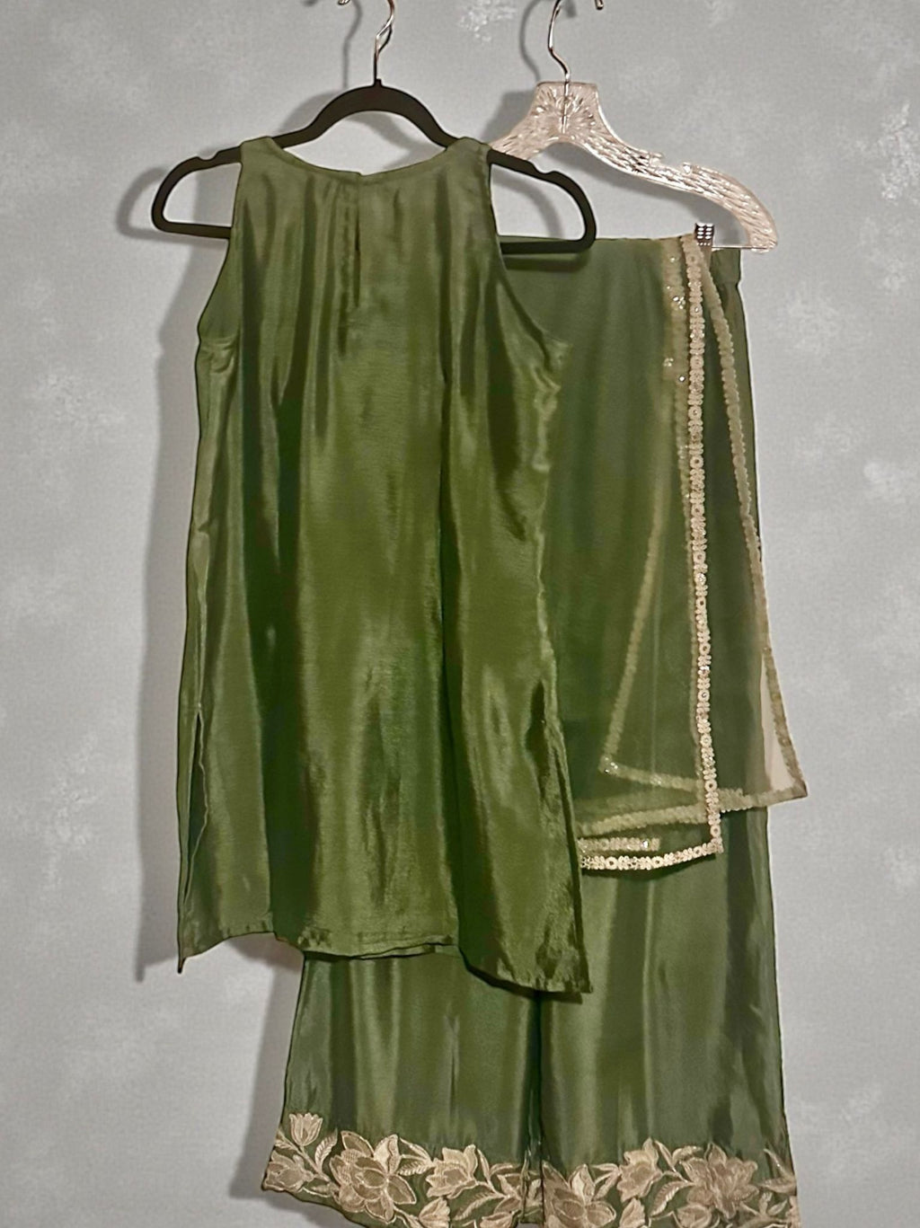 Se-green palazzo suit