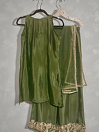 Se-green palazzo suit