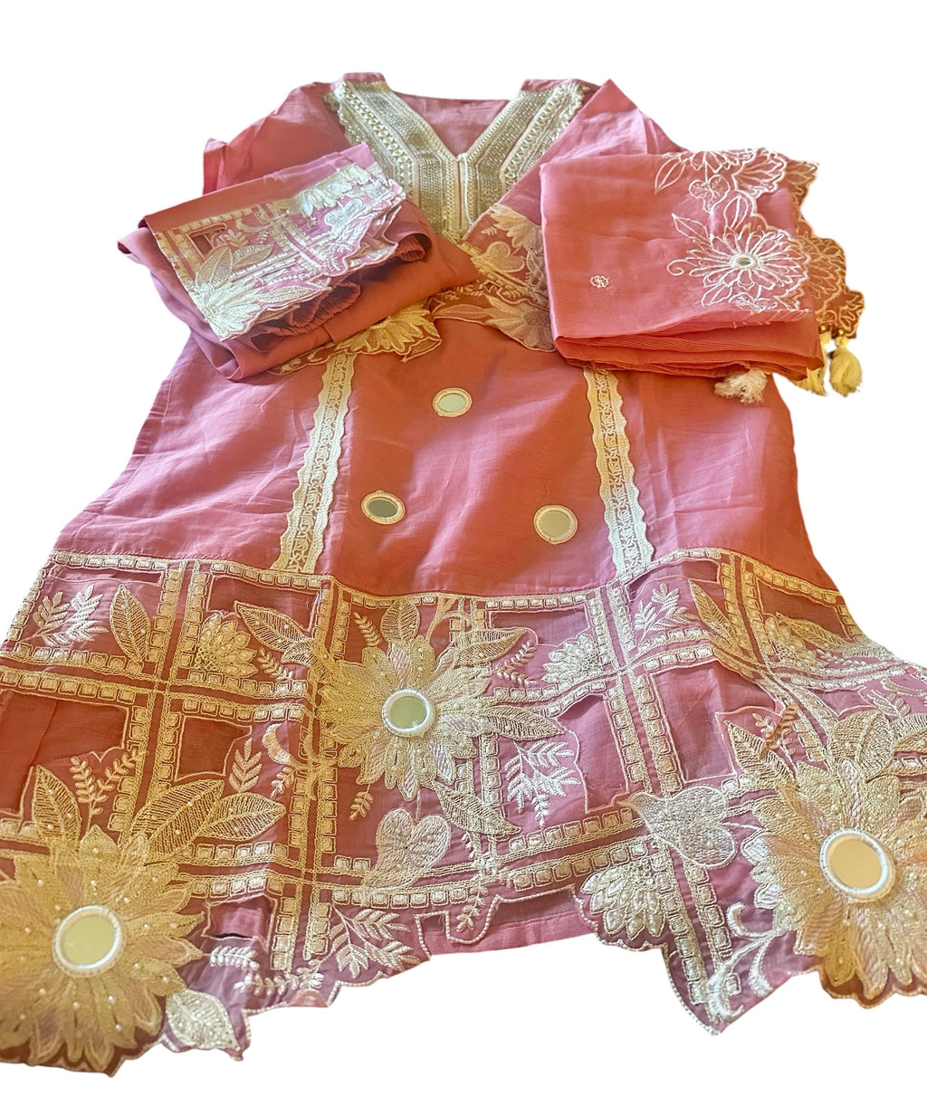 Peach mirror work suit