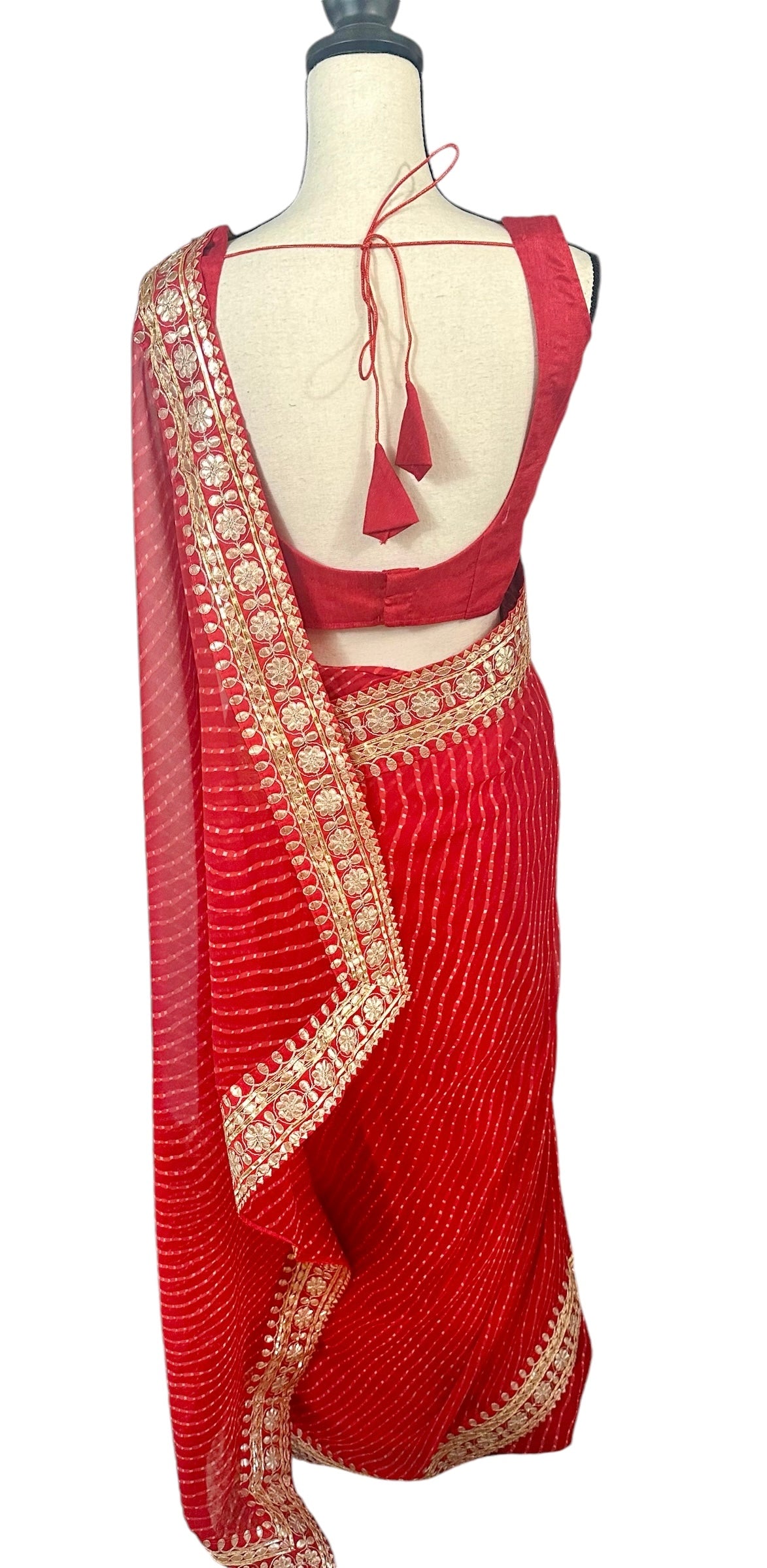 Red lehriya saree