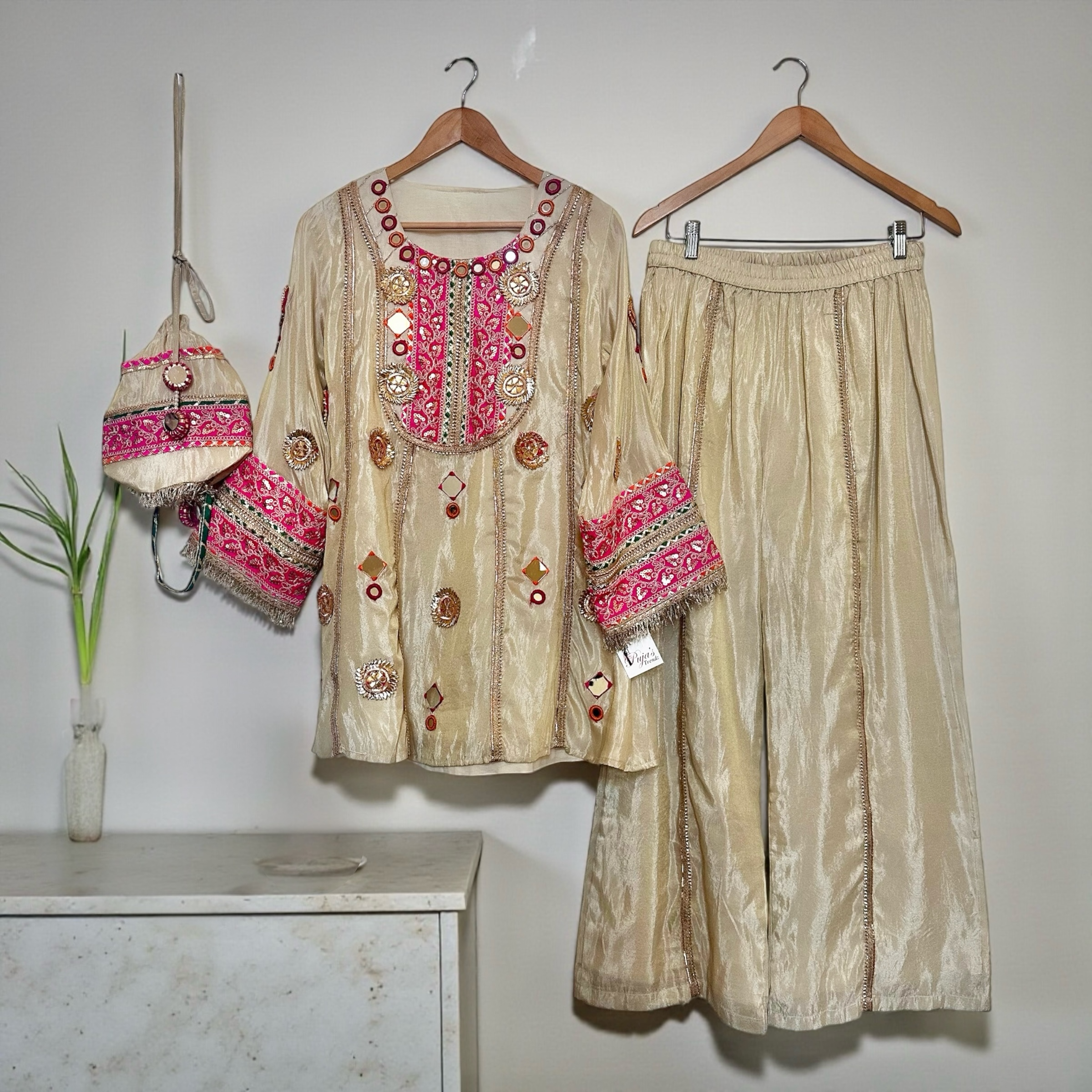 Ivory 2-piece  set