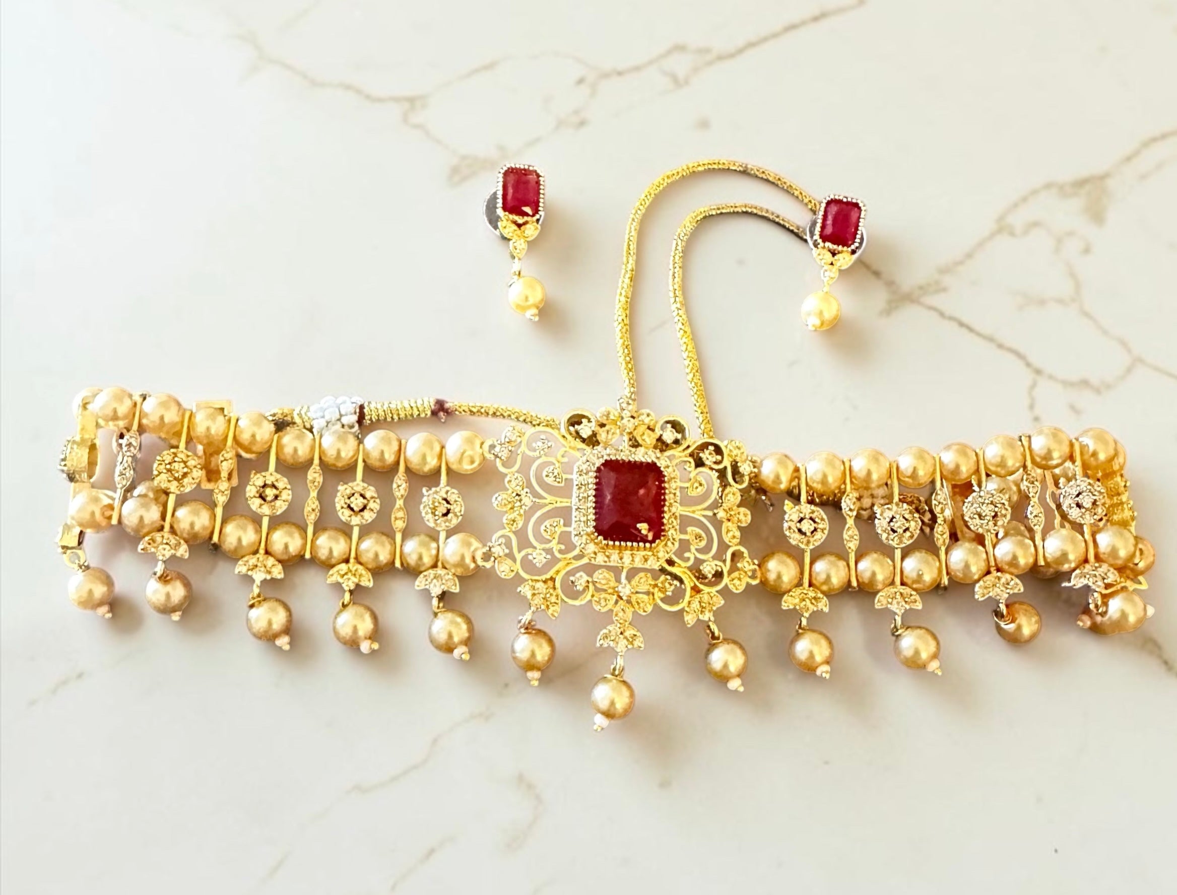Ruby ad choker set