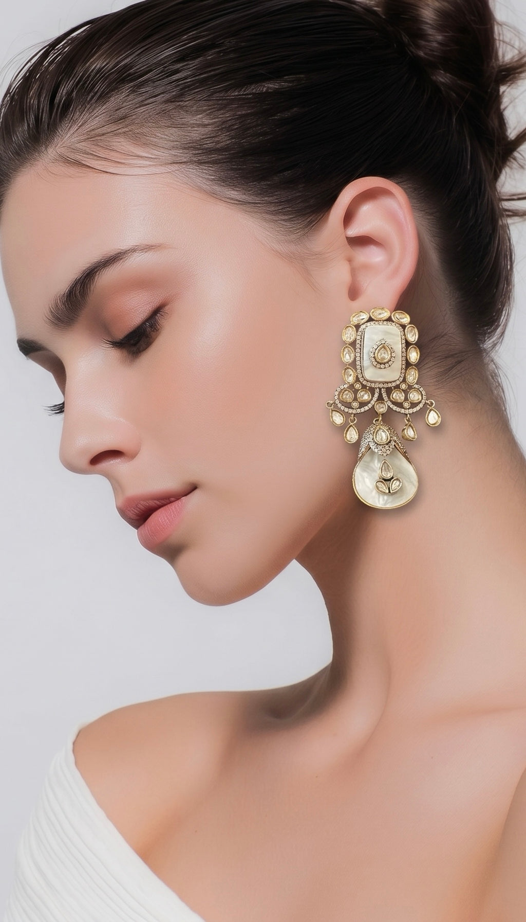 White stone kundan earrings