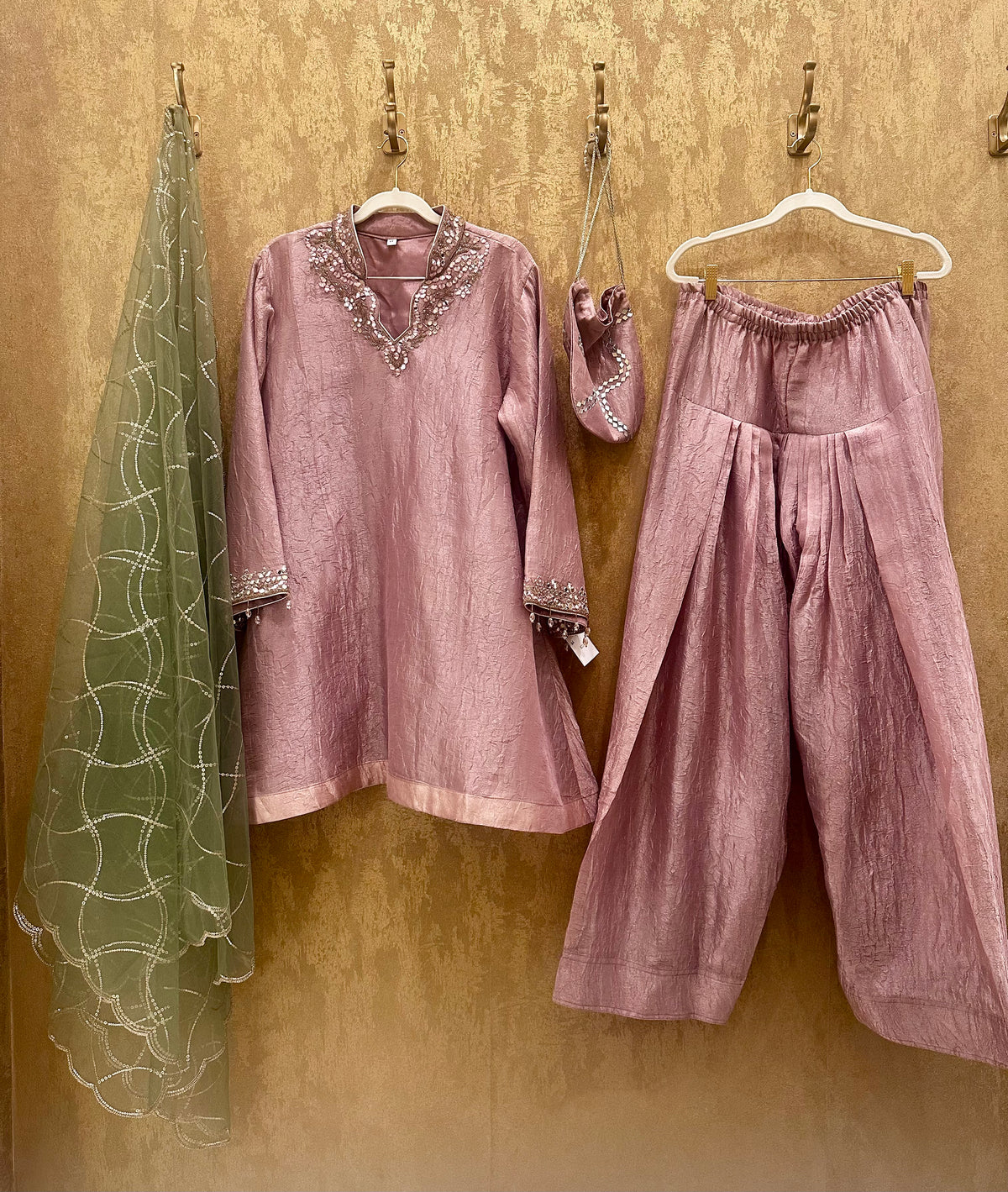 Lavender 3-piece suit