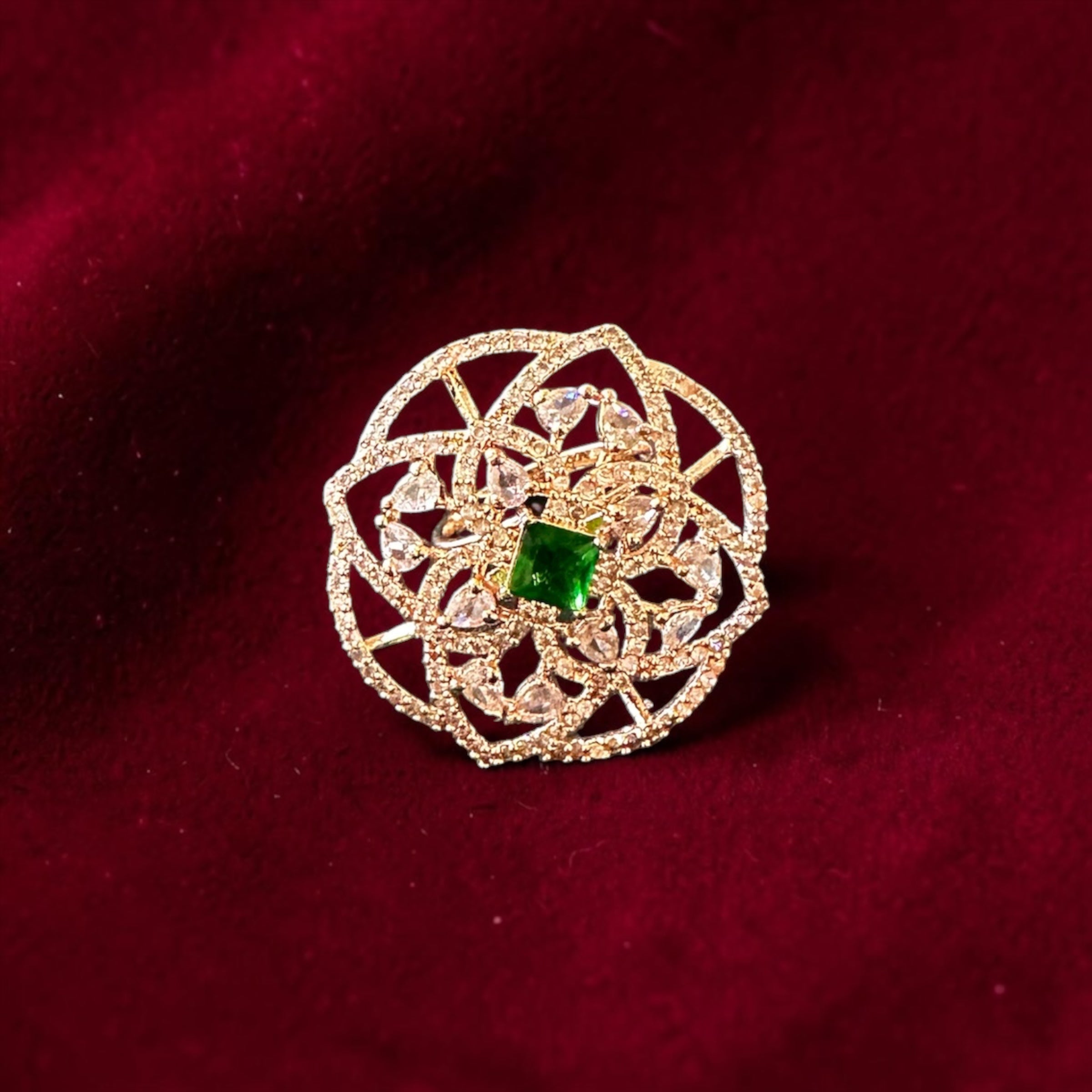 Emerald green ad ring