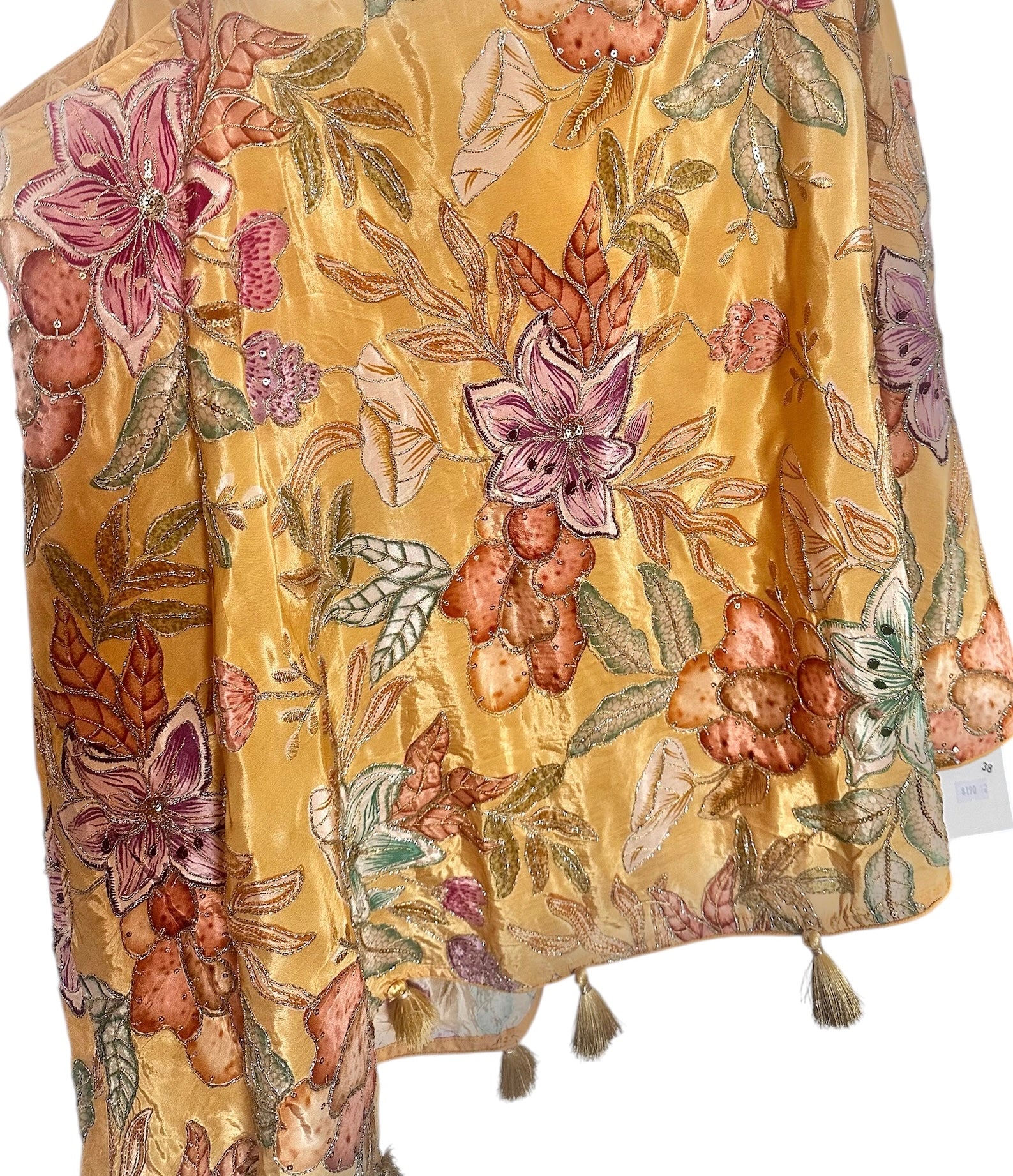 Beige one-shoulder outfit