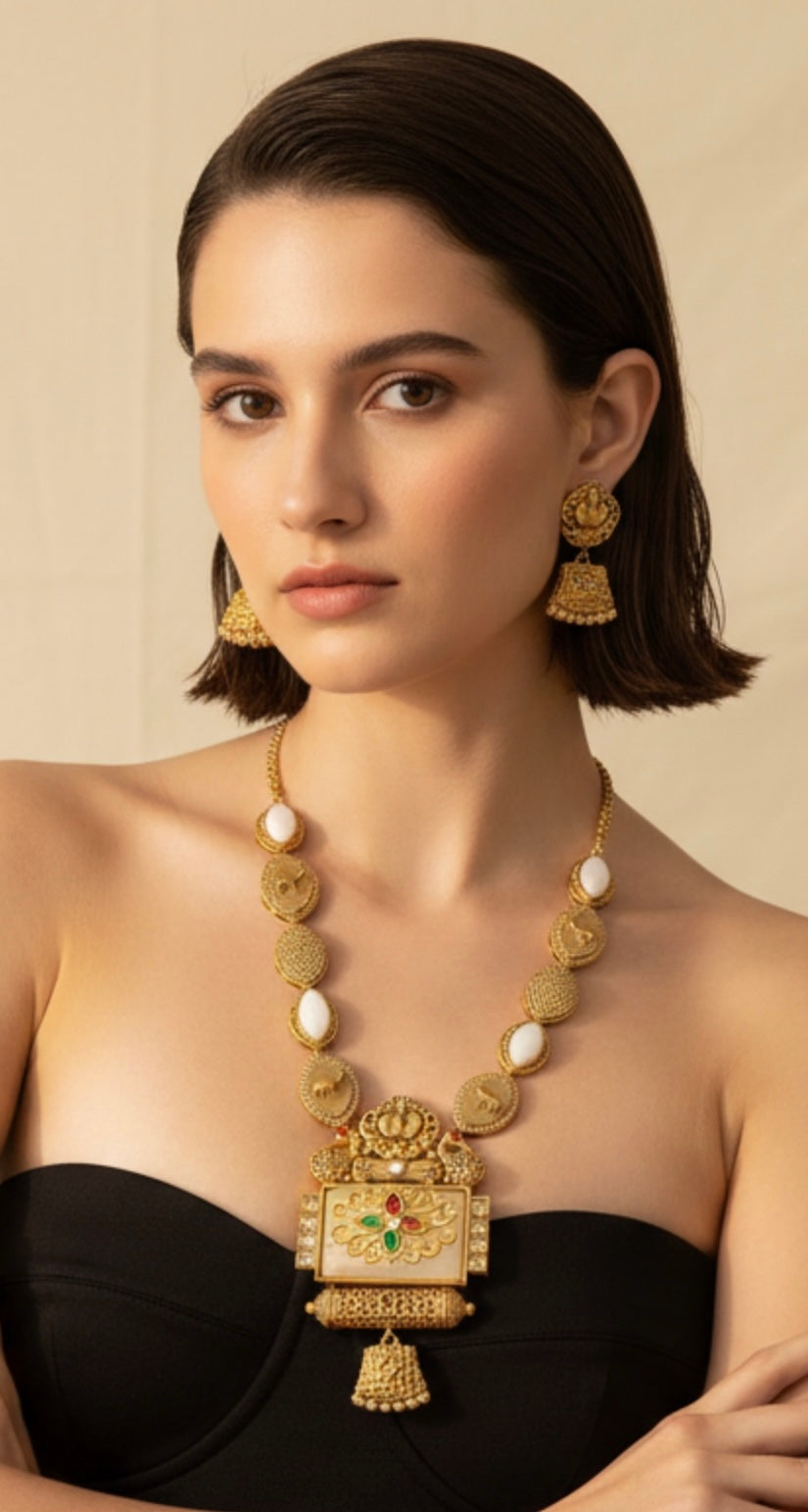 White onyx set