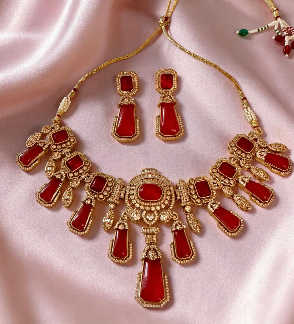 Red doublet stone set
