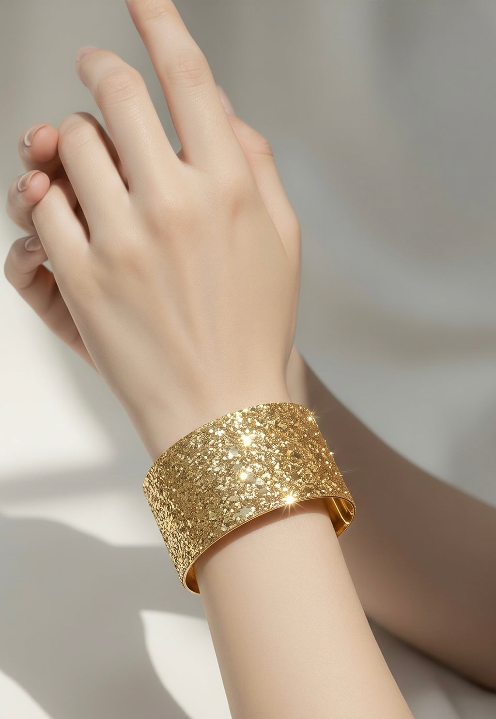 Gold sequins bracelet