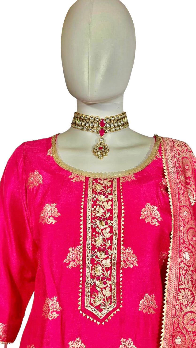 Red benarasi silk suit