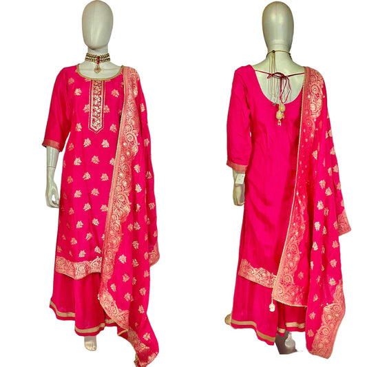 Red benarasi silk suit